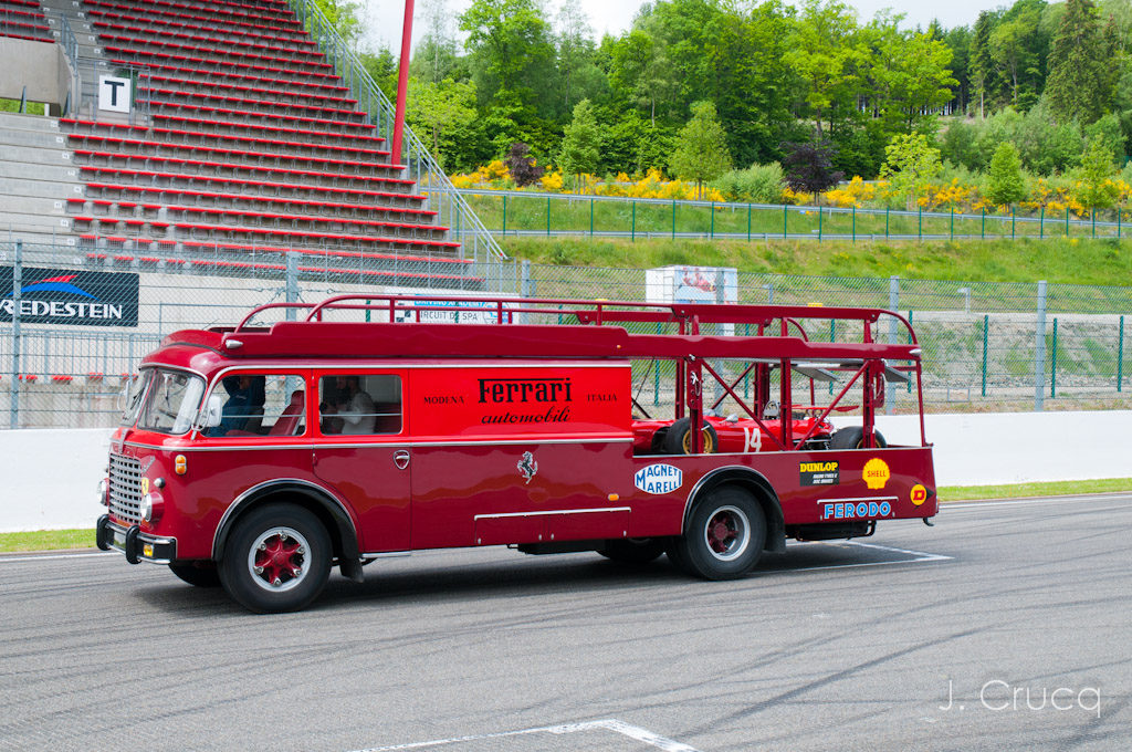 Modena Trackdays Spa Franchormchamps Ferrari trailer